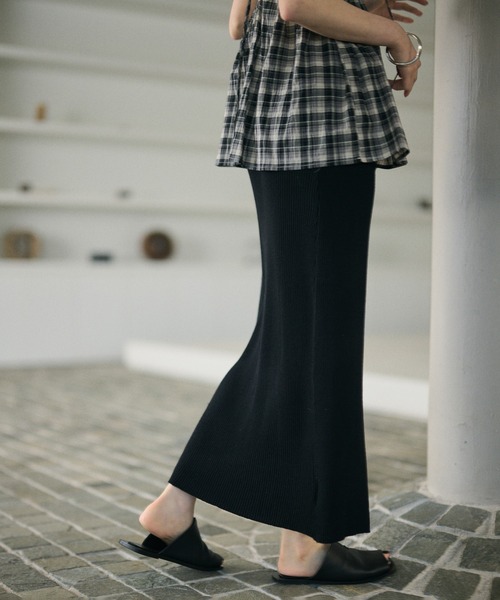 LAULEN(ローレン)の「smooth rib knit pencil skirt / リブニットペンシルスカート(スカート・レディース・オレンジ系/グリーン/グレー/ブラック・FREE)」の16枚目の写真