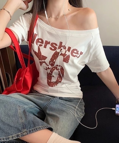 Alvia(アルビア)の「2WAY プリント半袖Tシャツ(Tシャツ/カットソー・レディース・ネイビー/ホワイト・M)」の5枚目の写真