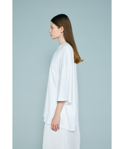 ENFOLD(エンフォルド)の「BIG SILHOUETTE T-SHIRT(Tシャツ/カットソー・レディース・ホワイト/ライトブルー/キナリ・38)」の6枚目の写真