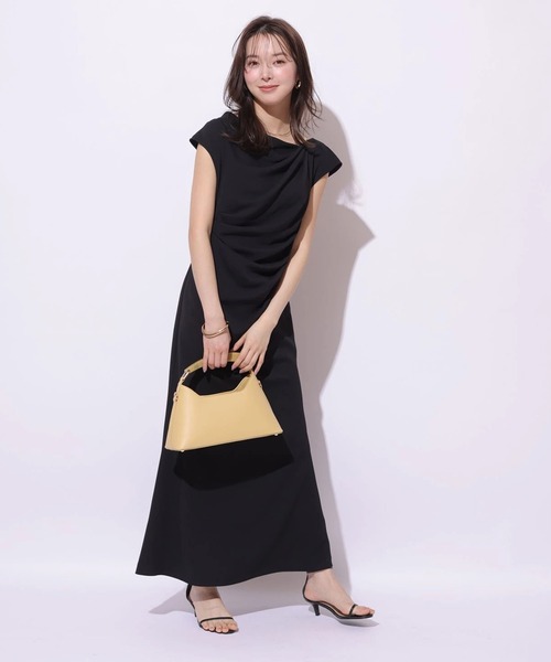 Mystrada(マイストラーダ)の「ドレープワンピース(ワンピース・レディース・ブラック/ブラウン/ベージュ系その他・38/36)」の7枚目の写真