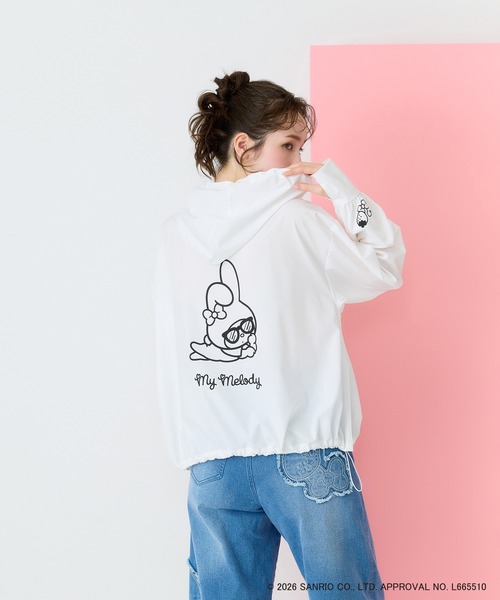 Rose Tiara(ローズティアラ)の「【My Melody】マイメロディ プリントラッシュガード素材パーカー(パーカー・レディース・ブラック/オフホワイト・38/42)」の10枚目の写真