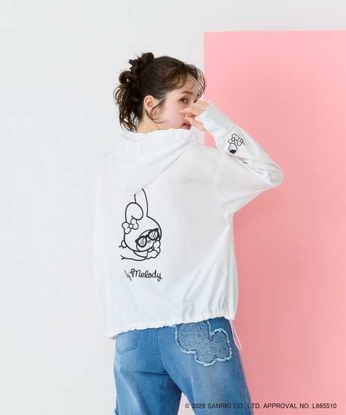 Rose Tiara(ローズティアラ)の「【My Melody】マイメロディ プリントラッシュガード素材パーカー(パーカー・レディース・ブラック/オフホワイト・38/42)」の11枚目の写真