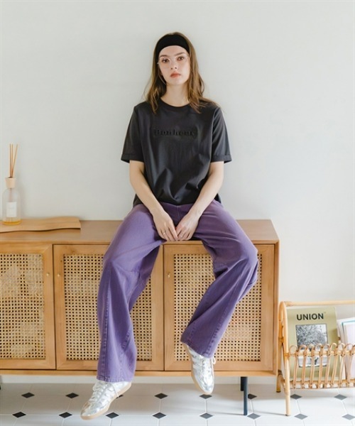 Maison INNESS（メゾンアイネス）の「INNESSエンボスロゴちびTシャツ（Tシャツ/カットソー・レディース・ネイビー/チャコールグレー・S/M/L/LL/3L/4L/5L）」の6枚目の写真