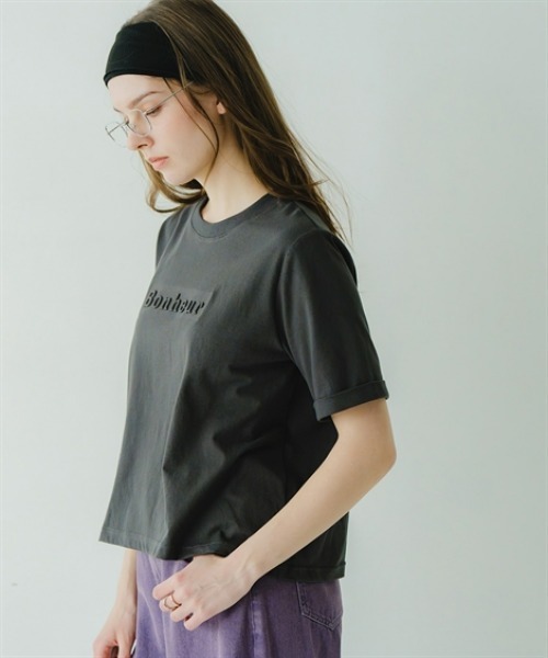 Maison INNESS（メゾンアイネス）の「INNESSエンボスロゴちびTシャツ（Tシャツ/カットソー・レディース・ネイビー/チャコールグレー・S/M/L/LL/3L/4L/5L）」の12枚目の写真