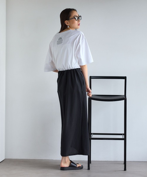 LEPSIM(レプシィム)の「《レプクル》バックパッチT 242850(Tシャツ/カットソー・レディース・ブラック/オフホワイト/ブルー/オレンジ・FREE)」の18枚目の写真