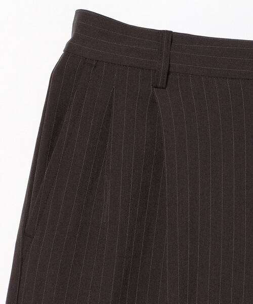 BEAMS HEART(ビームスハート)の「2タック ワイド ストライプ ショートパンツ(その他パンツ・メンズ・ブラック/ダークブラウン・LARGE/SMALL/MEDIUM)」の16枚目の写真