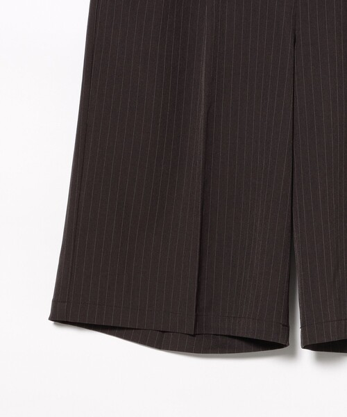 BEAMS HEART(ビームスハート)の「2タック ワイド ストライプ ショートパンツ(その他パンツ・メンズ・ブラック/ダークブラウン・LARGE/SMALL/MEDIUM)」の18枚目の写真
