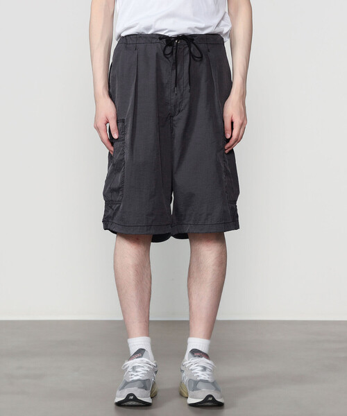 WILD THINGS(ワイルドシングス)の「WILD THINGS | 〈別注〉ダブルダイナイロン カーゴショーツ MEN(その他パンツ・メンズ・ブラック/オリーブ・XL/L)」の11枚目の写真