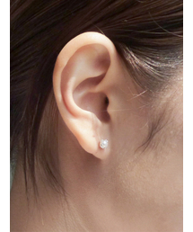 A BIT MOR（アビットモア）の「PEARL STUD（ピアス（両耳用））」