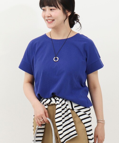 fredy couleur(フレディクルール)の「ドライタッチ天竺袖口ダブルTee(Tシャツ/カットソー・レディース・ブラウン/チャコールグレー/オフホワイト/ブラック/ロイヤルブルー・38)」の13枚目の写真