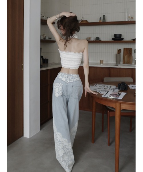 ダーリッチ レースビジュールーズデニムパンツ Darich（ダーリッチ）の「レースビジュールーズデニムパンツ（デニム