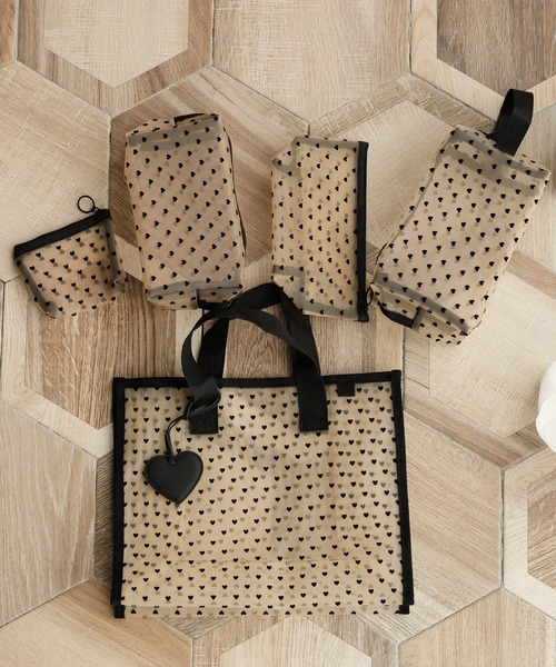 ZAKKA-BOX(ザッカボックス)の「ハートフロッキートートバッグL(ハートチャーム付き)(トートバッグ・レディース・ベージュ/ブラック・FREE)」の21枚目の写真