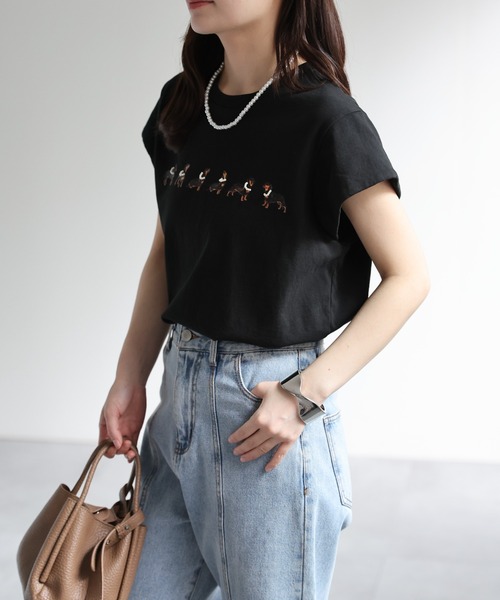 ap retro(アプレトロ)の「ドッグモチーフプリント / フレンチスリーブTシャツ(Tシャツ/カットソー・レディース・グレー/ブラック/ホワイト・FREE)」の3枚目の写真