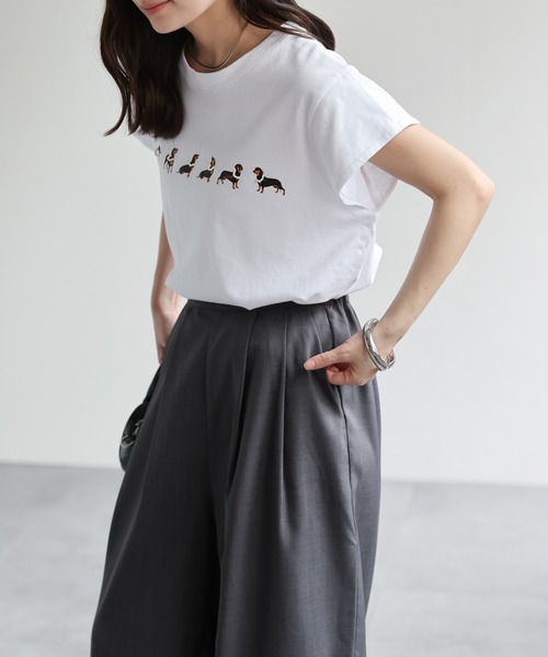 ap retro(アプレトロ)の「ドッグモチーフプリント / フレンチスリーブTシャツ(Tシャツ/カットソー・レディース・グレー/ブラック/ホワイト・FREE)」の8枚目の写真