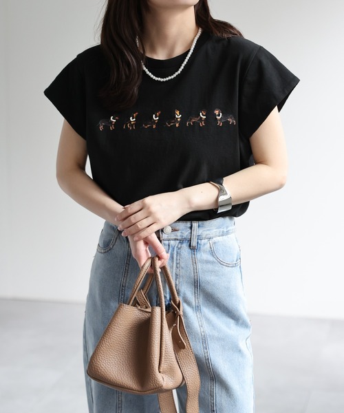 ap retro(アプレトロ)の「ドッグモチーフプリント / フレンチスリーブTシャツ(Tシャツ/カットソー・レディース・グレー/ブラック/ホワイト・FREE)」の16枚目の写真