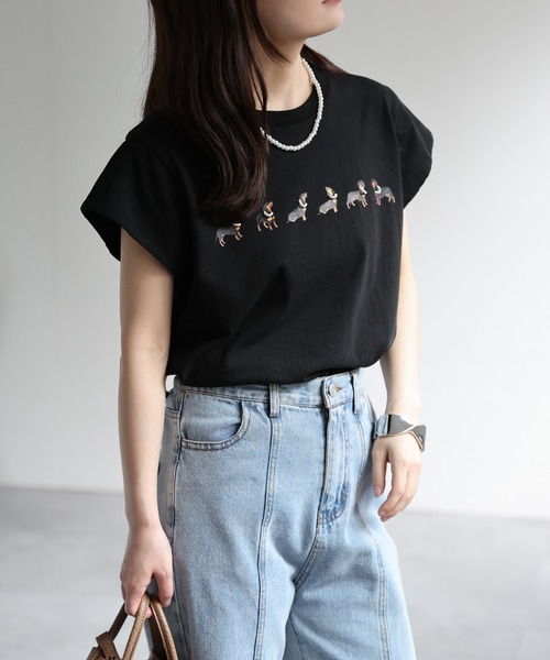 ap retro(アプレトロ)の「ドッグモチーフプリント / フレンチスリーブTシャツ(Tシャツ/カットソー・レディース・グレー/ブラック/ホワイト・FREE)」の20枚目の写真