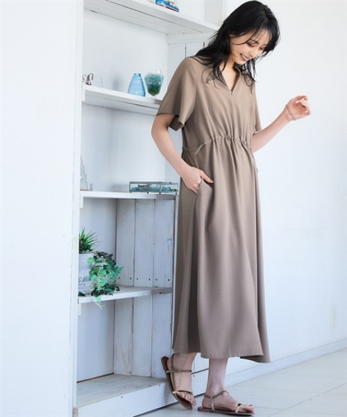 nissen(ニッセン)の「【水陸両用】ラッシュガードフロントドロストワンピース(UVカット・接触冷感)<大きいサイズ有>(ワンピース・レディース・ブラック/ベージュ・S/M/L/3L/LL)」の6枚目の写真