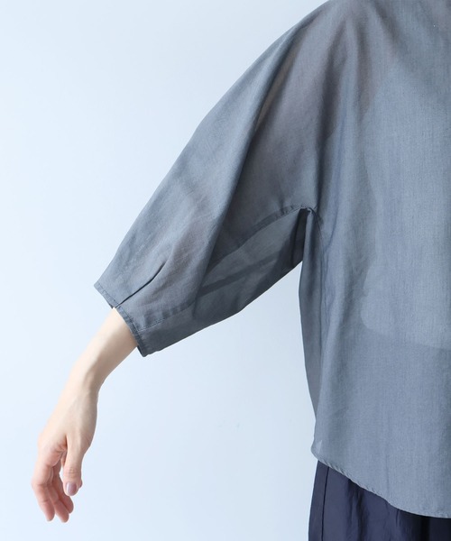 yuni（ユニ　）の「強撚強撚Cotton Polyester sheer shirt（シャツ/ブラウス・レディース・カーキ/キナリ/チャコールグレー・FREE）」の14枚目の写真