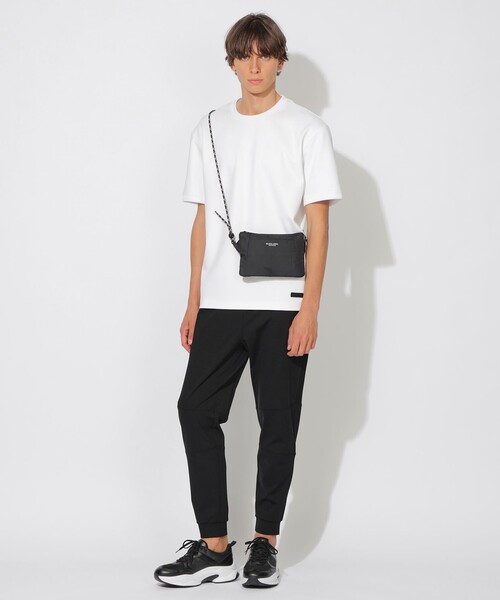 BLACK LABEL CRESTBRIDGE(ブラックレーベル・クレストブリッジ)の「【WEB限定】クレストブリッジチェックドローコードコンビミニショルダー(ショルダーバッグ・メンズ・ブラック・FREE)」の3枚目の写真