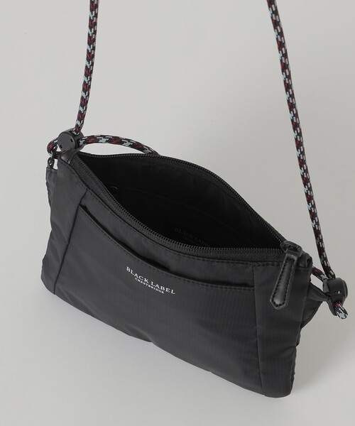 BLACK LABEL CRESTBRIDGE(ブラックレーベル・クレストブリッジ)の「【WEB限定】クレストブリッジチェックドローコードコンビミニショルダー(ショルダーバッグ・メンズ・ブラック・FREE)」の5枚目の写真