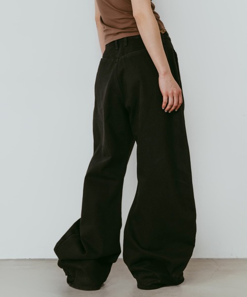 Knuth Marf(クヌースマーフ)の「【Knuth Marf】クヌースマーフ wide bell-bottom denim pants(デニムパンツ・レディース・ブラック/グレー/ブラウン・XS/S/M)」の5枚目の写真