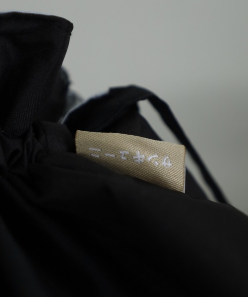 392 plusm（サンキューニプリュスエム）の「392plusm 392PLUSM LUNCH BAG ﾏﾙ サンキューニ プリュスエム ランチバッグ（エコバッグ/サブバッグ・メンズ・ブラック・ONE）」の6枚目の写真
