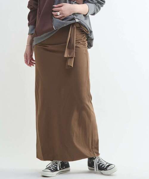 CONVERSE TOKYO(コンバーストウキョウ)の「【HL】JERSEY GATHERED RIBBON SKIRT(スカート・レディース・ブラック/ブラウン/グレー・FREE)」の2枚目の写真
