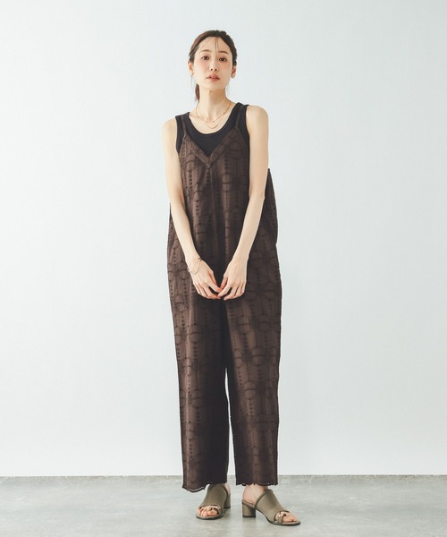 GLOBAL WORK（グローバルワーク）の「meets India/刺繍サロペット/638123（サロペット/オーバーオール・レディース・ブラウン/ブラック・LARGE/MEDIUM）」の7枚目の写真
