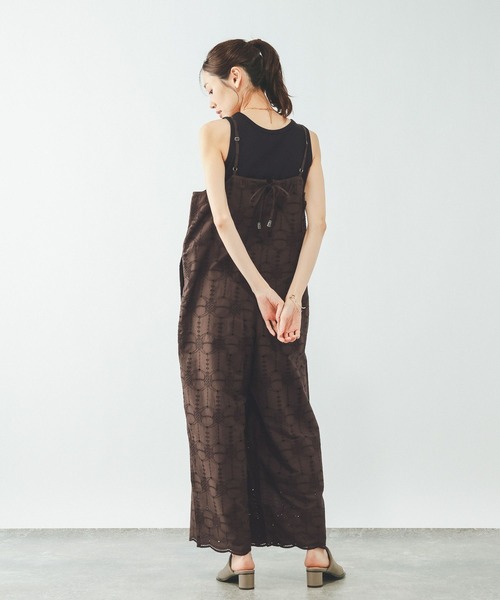 GLOBAL WORK（グローバルワーク）の「meets India/刺繍サロペット/638123（サロペット/オーバーオール・レディース・ブラウン/ブラック・LARGE/MEDIUM）」の11枚目の写真