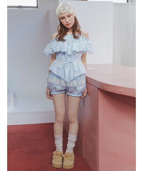 LILY BROWN(リリーブラウン)の「バリエレースバルーンショートパンツ(その他パンツ・レディース・ライトブルー/マルチ/アイボリー・F)」の4枚目の写真