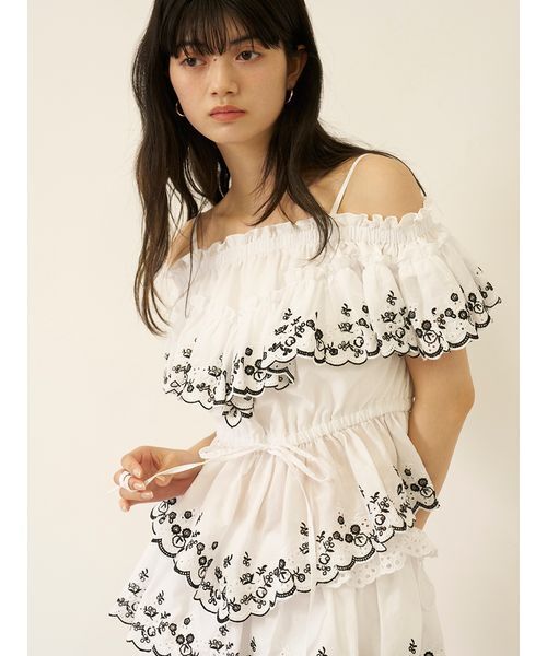 LILY BROWN(リリーブラウン)の「バリエレースバルーンショートパンツ(その他パンツ・レディース・ライトブルー/マルチ/アイボリー・F)」の7枚目の写真