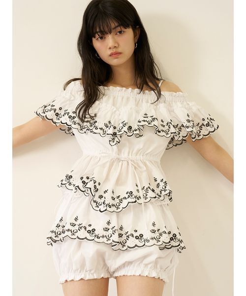 LILY BROWN(リリーブラウン)の「バリエレースバルーンショートパンツ(その他パンツ・レディース・ライトブルー/マルチ/アイボリー・F)」の8枚目の写真