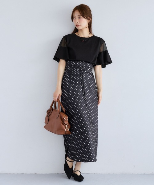 mysty woman（ミスティウーマン）の「フェイクスエードベルトミュール 1043132（サンダル・レディース・ブラック/ベージュ・LARGE/MEDIUM）」の13枚目の写真