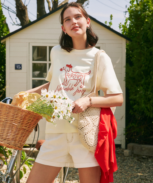 ZEROSTREET(ゼロストリート)の「フラワージェリー半袖Tシャツ / クリーム(Tシャツ/カットソー・レディース・Cream・LARGE/MEDIUM/SMALL)」の2枚目の写真