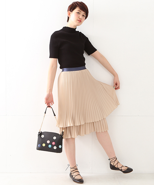 Ray BEAMS（レイビームス）の「◇Ray BEAMS / プリーツ ティアード スカート（スカート・レディース・ブラック/ベージュ/レッド・0/1）」の13枚目の写真