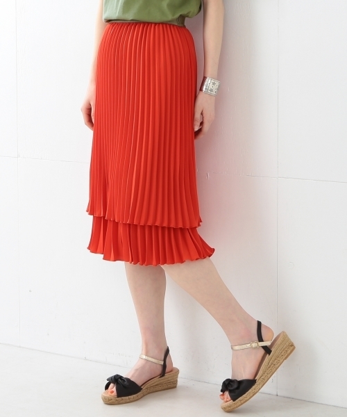 Ray BEAMS（レイビームス）の「◇Ray BEAMS / プリーツ ティアード スカート（スカート・レディース・ブラック/ベージュ/レッド・0/1）」の4枚目の写真