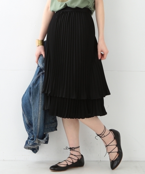 Ray BEAMS（レイビームス）の「◇Ray BEAMS / プリーツ ティアード スカート（スカート・レディース・ブラック/ベージュ/レッド・0/1）」の5枚目の写真