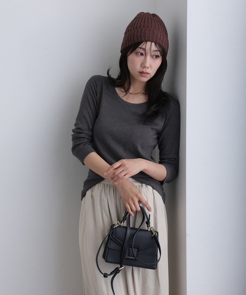 ElegChic(エレグシック)の「Uネック8分丈コットンフライスTシャツ(Tシャツ/カットソー・レディース・グレー/ネイビー/ブラック/ホワイト/チャコール・M/L/XL/XXL/4L)」の4枚目の写真
