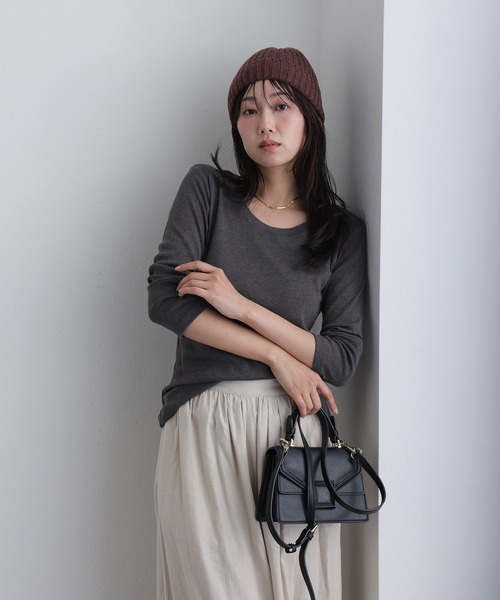 ElegChic(エレグシック)の「Uネック8分丈コットンフライスTシャツ(Tシャツ/カットソー・レディース・グレー/ネイビー/ブラック/ホワイト/チャコール・M/L/XL/XXL/4L)」の8枚目の写真
