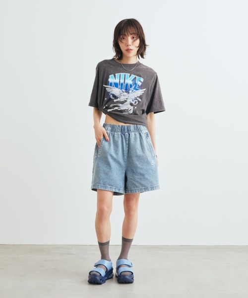 NIKE(ナイキ)の「ナイキ スポーツウェア ウィメンズ Tシャツ / Nike Sportswear Women's T-Shirt IW1198-060 Anthracite(Tシャツ/カットソー・レディース・スミクロ・XL/XS/L/M/S)」の7枚目の写真