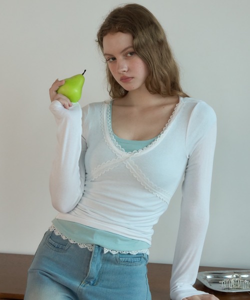 Birthday room(バースデイルーム)の「レースネックロンT/Lace-neck long-sleeve T-shirt(Tシャツ/カットソー・レディース・グレー/ネイビー/ホワイト・FREE)」の7枚目の写真