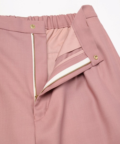 CULLNI(クルニ)の「Dry Gabardine 4Tuck Wide Pants(スラックス・メンズ・ピンク/ブラック/グレー/ネイビー・1/2/0)」の11枚目の写真