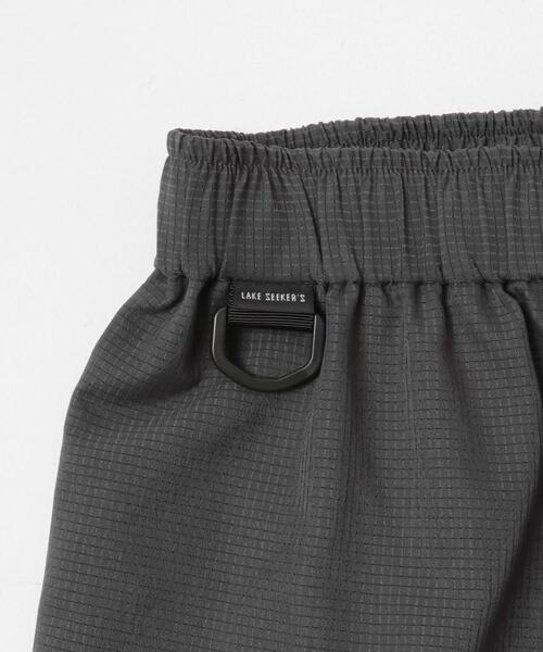 URBAN RESEARCH（アーバンリサーチ）の「LAKE SEEKERS　COOLDOTS EASY PANTS（その他パンツ・メンズ・ブラック/チャコールグレー・MEDIUM/X-LARGE/LARGE）」の13枚目の写真