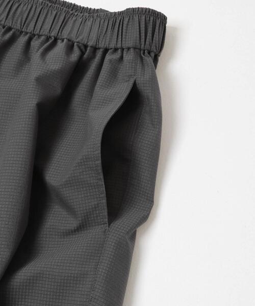 URBAN RESEARCH（アーバンリサーチ）の「LAKE SEEKERS　COOLDOTS EASY PANTS（その他パンツ・メンズ・ブラック/チャコールグレー・MEDIUM/X-LARGE/LARGE）」の14枚目の写真