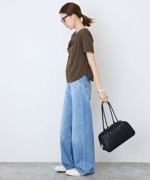 SLOBE IENA(スローブイエナ)の「ソフト天竺ドレープTEE(Tシャツ/カットソー・レディース・ブラック/ブラウン・FREE)」の12枚目の写真