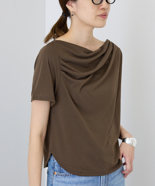 SLOBE IENA(スローブイエナ)の「ソフト天竺ドレープTEE(Tシャツ/カットソー・レディース・ブラック/ブラウン・FREE)」の14枚目の写真