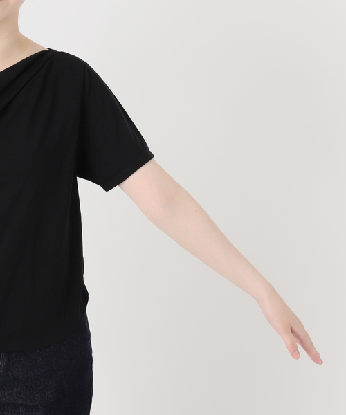 SLOBE IENA(スローブイエナ)の「ソフト天竺ドレープTEE(Tシャツ/カットソー・レディース・ブラック/ブラウン・FREE)」の22枚目の写真