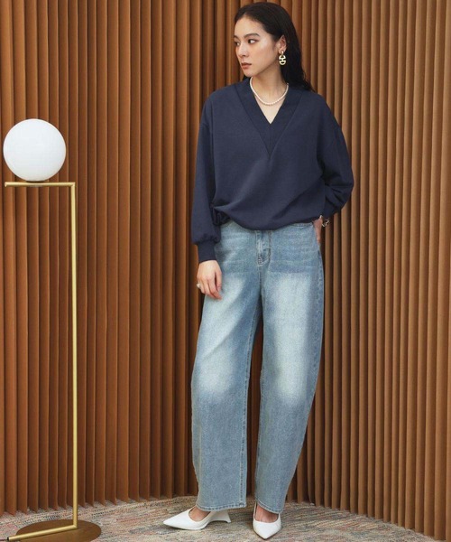 ELFRANK（エルフランク）の「【2026AW】【M～Lサイズ展開】Vネックボリュームスリーブスウェットプルオーバー【洗える】《着用動画あり》（Tシャツ/カットソー・レディース・ネイビー/ピンク/オフホワイト/グレー・M/L）」の18枚目の写真