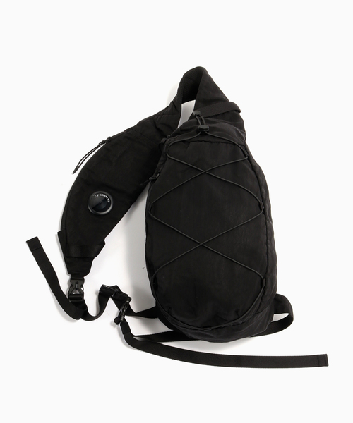 C.P.Company / シーピーカンパニー NYLON B CROSSBODY BACKPACK