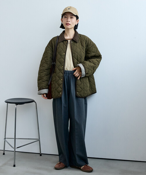 FREAK'S STORE(フリークスストア)の「PRIMALOFT ダイヤキルト 襟付きリバーシブルコート/プリマロフト ジャケット(ダウンジャケット/コート・レディース・ブラック/オフホワイト/オリーブ・フリ-)」の4枚目の写真